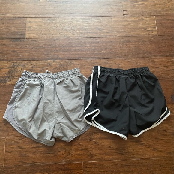 Nike black and grey shorts - Picture 2 of 2